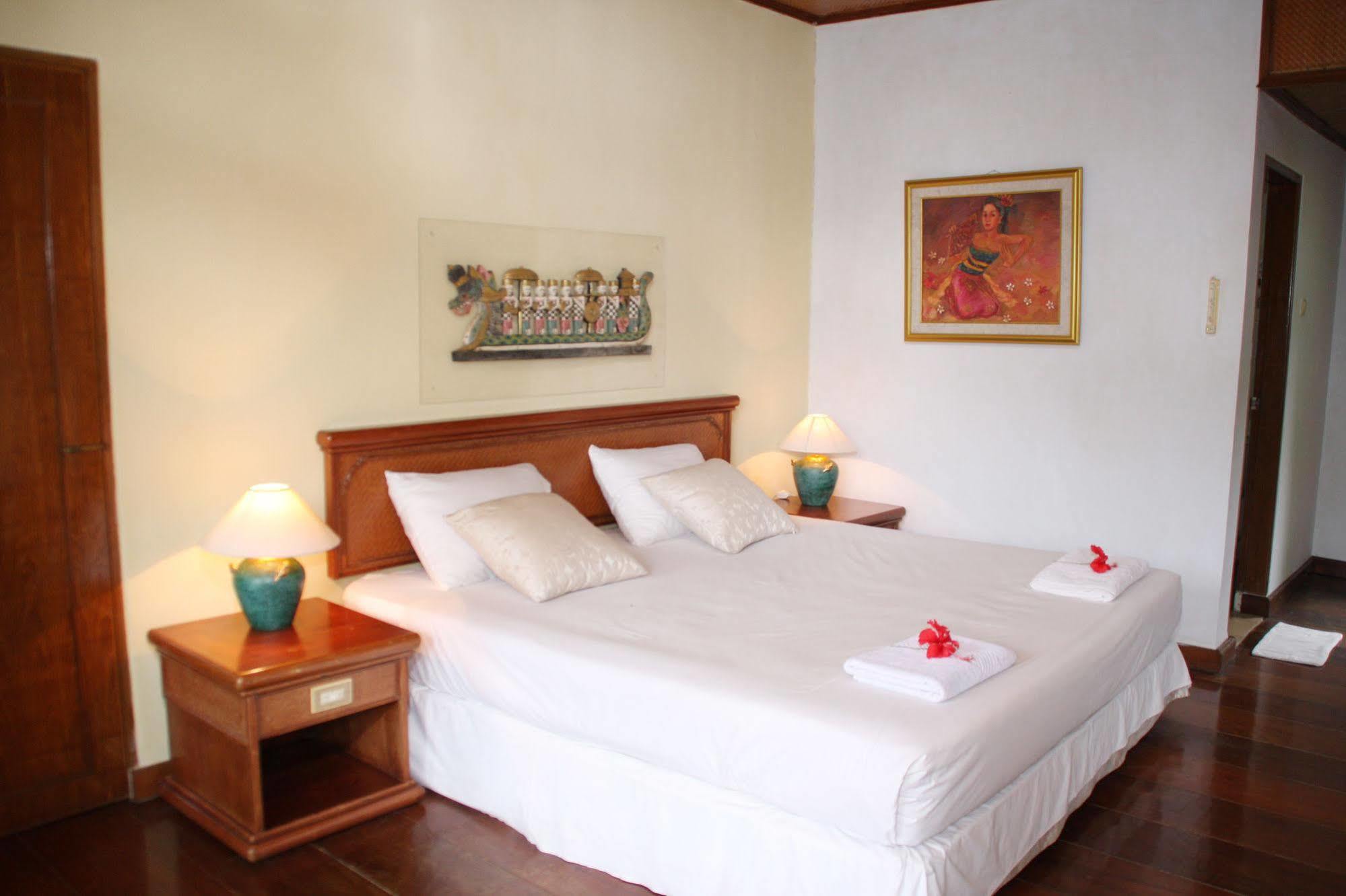 Hotel Yeh Panes Bali à Marga Extérieur photo